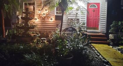 Bed and fresh breakfast and green areas.contac for natural farm