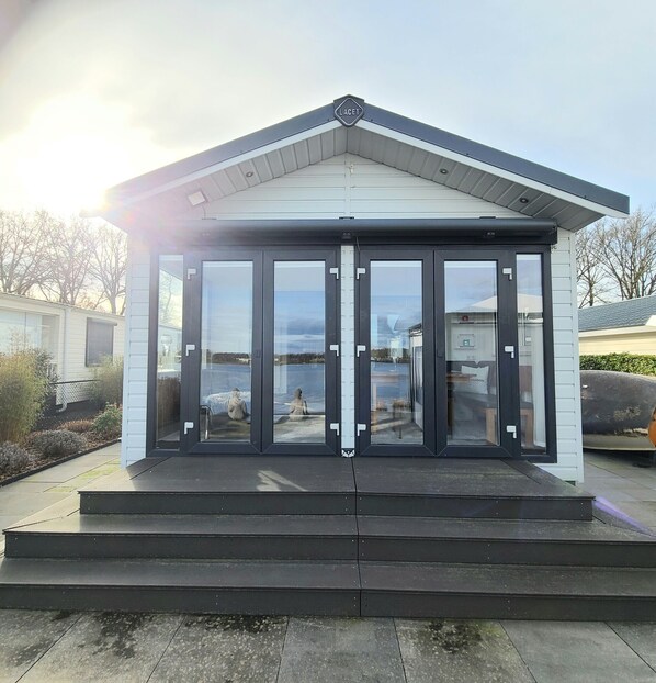 Exterior detail - Vakantiepark Klein Vink - Boulevard 16 (Arcen)