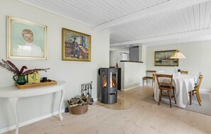 Dining - Beautiful home in Aakirkeby with WiFi (Aakirkeby)