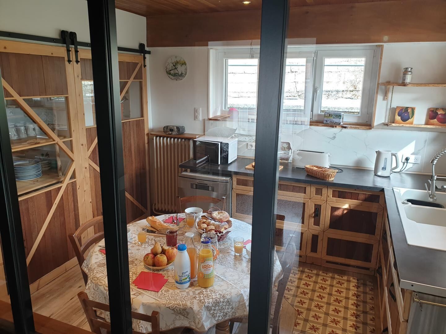 Réfrigérateur, micro-ondes