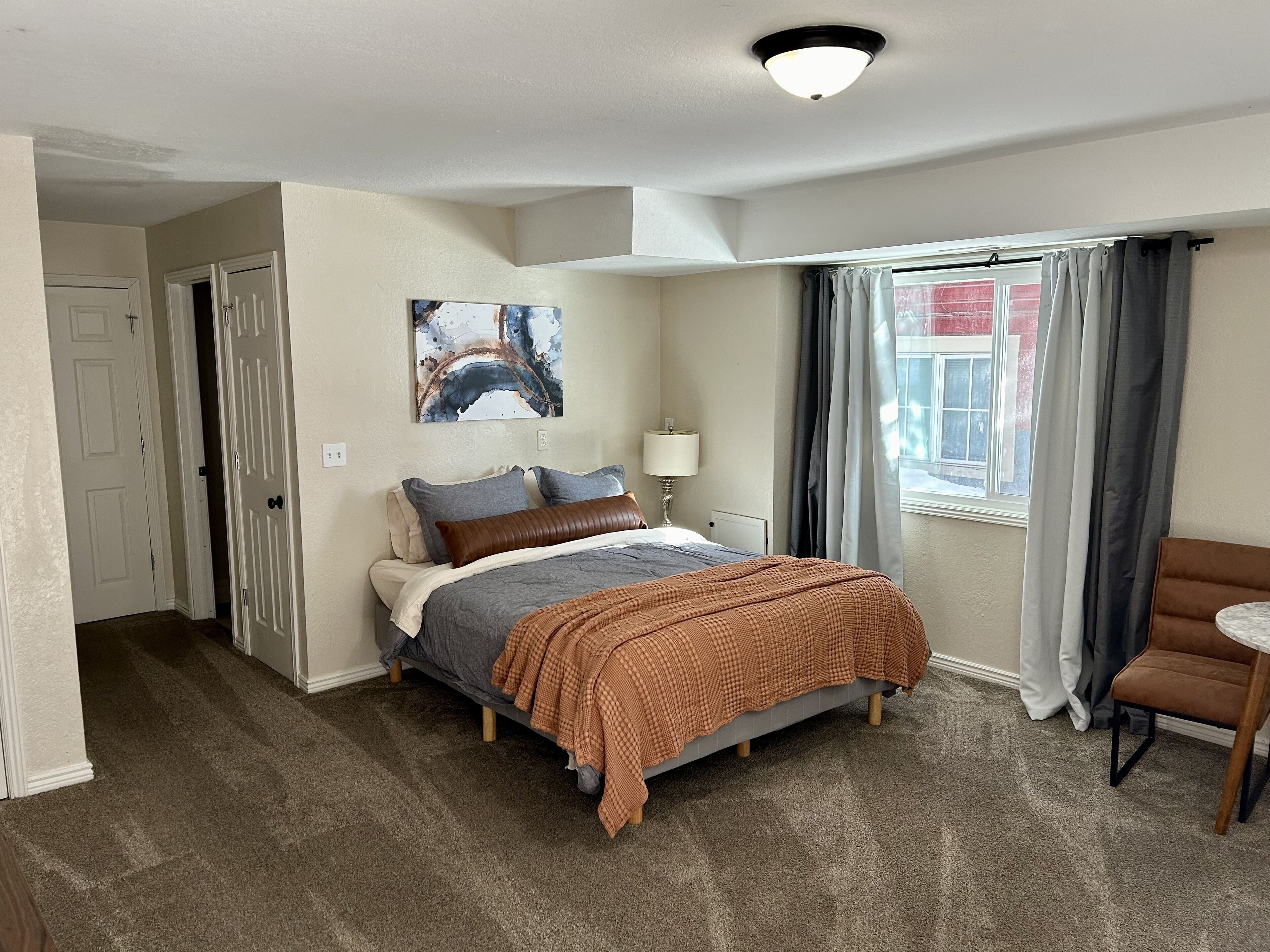 1 bedroom, WiFi, bed sheets