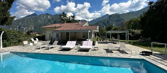 Villa 'Romantica Lake Idro' with Private Pool, Wi-Fi and Air Conditioning