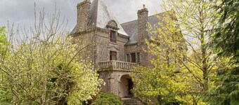 Burg 'Gite La Renardière' mit privatem Pool, privater Terrasse und WLAN