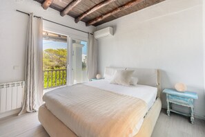 4 habitaciones, wifi gratis y ropa de cama 