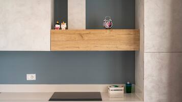 Fridge, stovetop, dishwasher, high chair