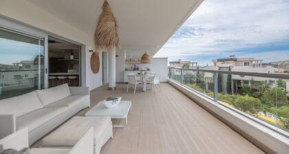 Appartement 'Avalon' avec vue sur la mer, Wi-Fi et climatisation