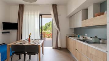 Fridge, stovetop, dishwasher, high chair