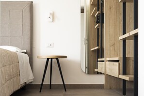 1 slaapkamer, een strijkplank/strijkijzer, gratis wifi, beddengoed