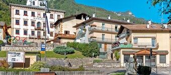 Apartment 'Goldener Schnee Tesero' with Mountain View, Private Terrace and Wi-Fi