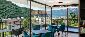 Apartment "Erbacher - Anna's Garten Suite" with Mountain View, Shared Pool & steam bath