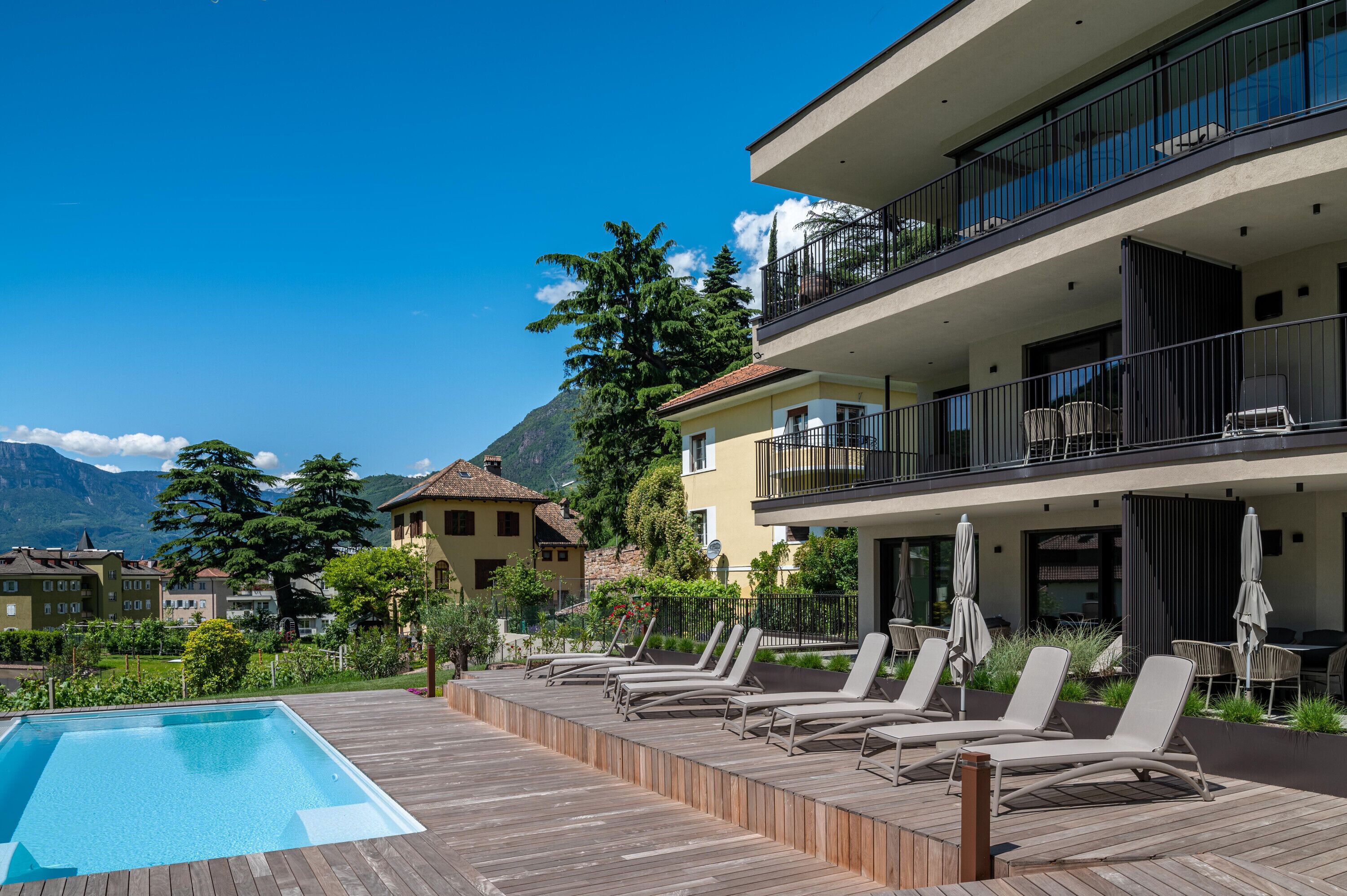 Et oppvarmet basseng