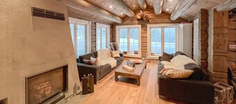 Awesome home in Reinli with WiFi
