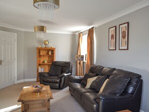 Living area - 4 bedroom accommodation in Boston (Boston)