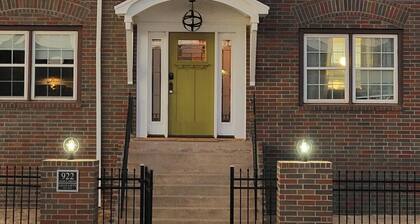 Historic 6 Unit Fully Furnished All Inclusive Apartment Building