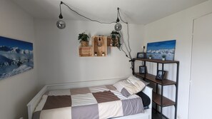 2 Schlafzimmer, Bügeleisen/Bügelbrett, Reisekinderbett, kostenloses WLAN