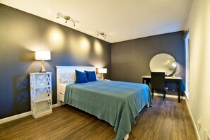 1 chambre, bureau, Wi-Fi gratuit, draps fournis