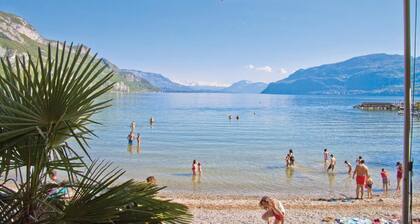 LA Villa Manificat - Chindrieux