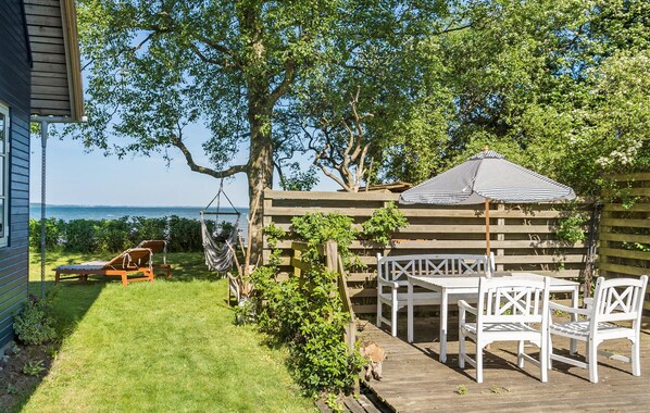 Outdoor dining - 2 bedroom beautiful home in Sjølund (Sjølund)