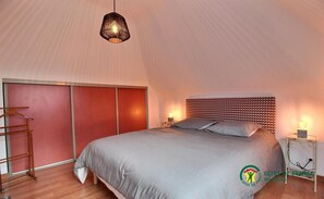 2 habitaciones, tabla de planchar con plancha y wifi gratis 