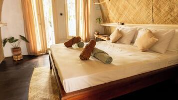 Honeymoon Double Room | Premium bedding, desk, laptop workspace, rollaway beds