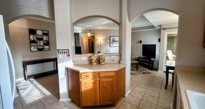 Quiet Cozy 2BR/2BA Fully Furnished Condo
