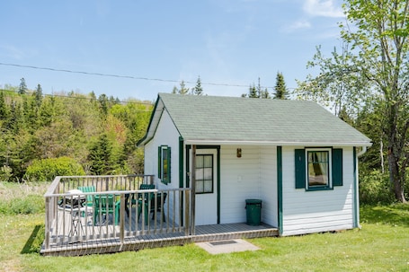 外観. Orchard Cabin #4 - Hubbards Beach