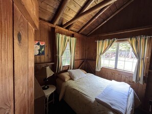 3 bedrooms, WiFi - Beach Cottage - Yellow Birches - Hubbards Beach (Hubbards)