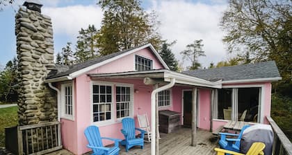 Beach Cottage - Chestnut - Hubbards Beach