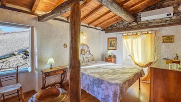 3 Schlafzimmer, Bügeleisen/Bügelbrett, Reisekinderbett, Bettwäsche