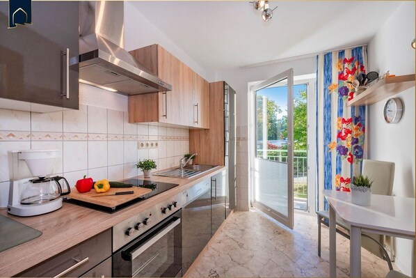 Unclassified image, 1 of 35, button