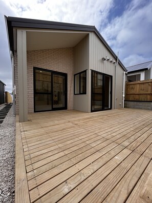 Exterior - Cozy private suite  (Auckland)