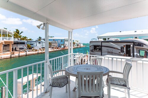 Sunny Hideaway - Venture Out Unit 276