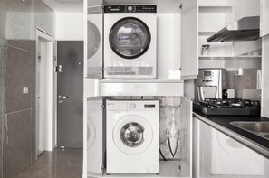 Apartment | Laundry