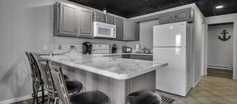 FLX Retreats Conesus Condos- APT B