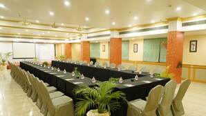 Khu phòng họp