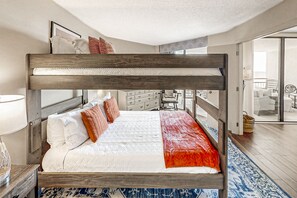 2 chambres, fer et planche à repasser, accès Internet, draps fournis