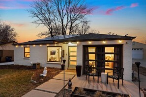 Exterior - Lakeside Landing. Pad Private Hot Tub Pets Welcome (Denver)