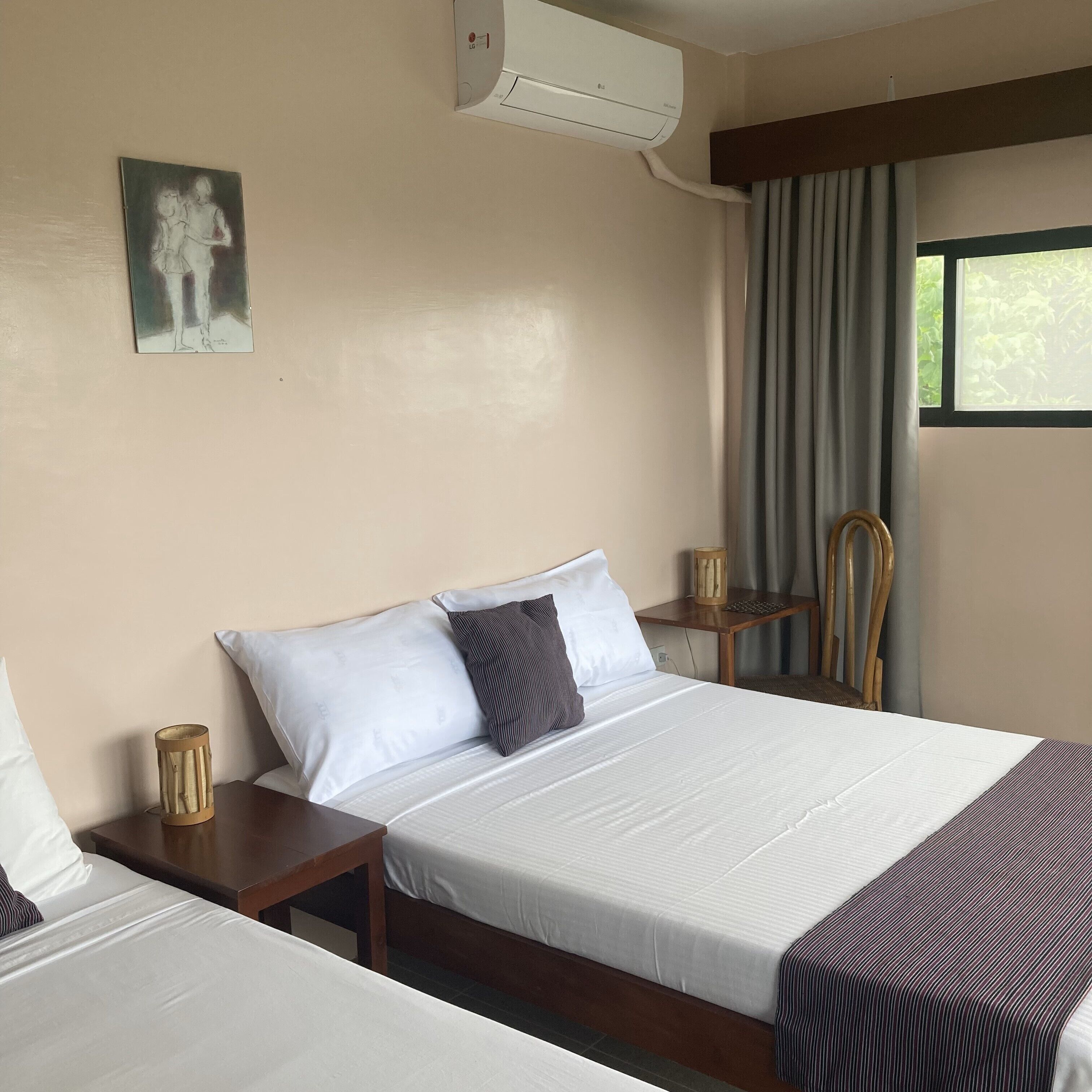 Family Room | 1 bedroom, hypo-allergenic bedding, individually decorated