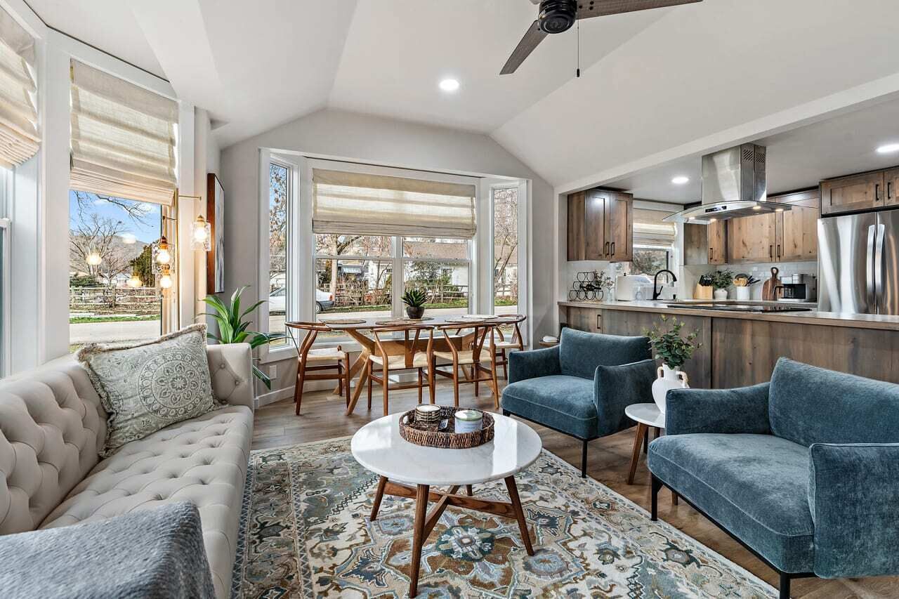 Televisión y oficina 