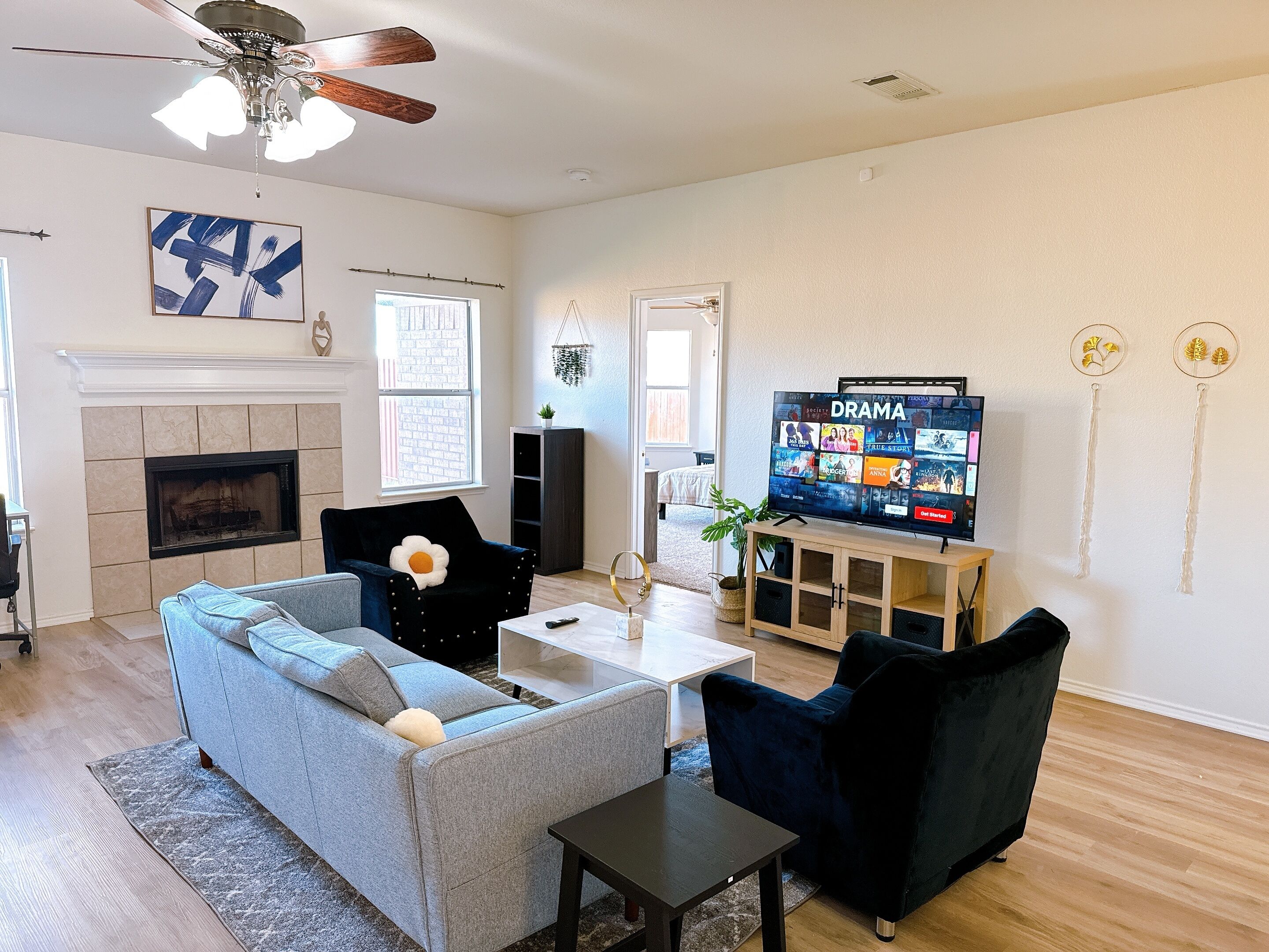 Spacious & Comfy Home , Pets Friendly