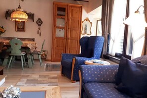 Téléviseur connecté, foyer, chaîne audio