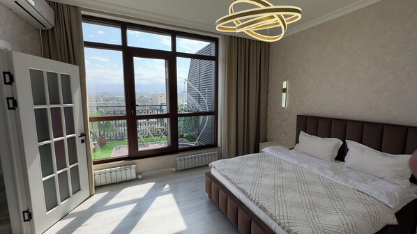 1 bedroom, iron/ironing board, free WiFi, bed sheets