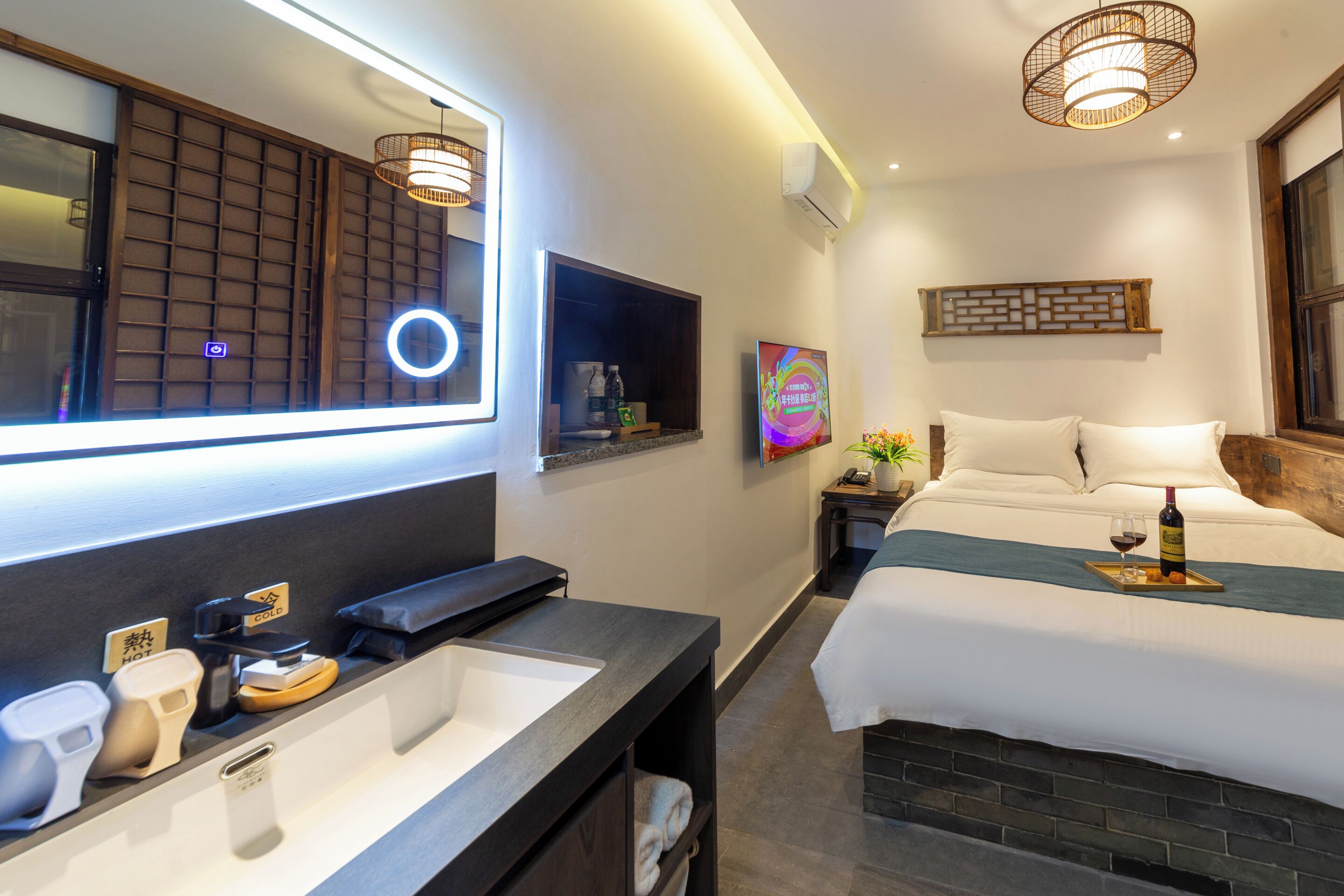 تجهيزات عازلة للصوت وواي فاي مجانًا