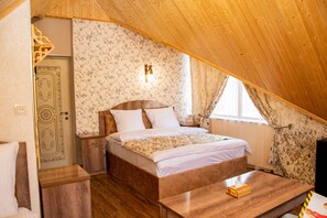 Blackout curtains, soundproofing, iron/ironing board, free WiFi - Har-Mar Hotel (Goris)