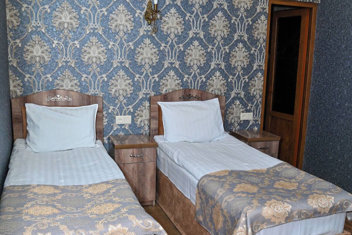 Kamar Twin Comfort | 1 kamar tidur, tirai kedap cahaya, kedap suara, dan setrika/meja setrika
