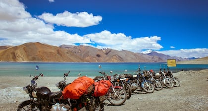 Blue Chill Cottage Pangong