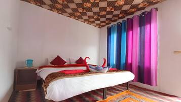 Deluxe Room, Lake View