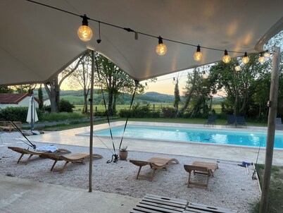 Maison & Pool in the Bourgogne