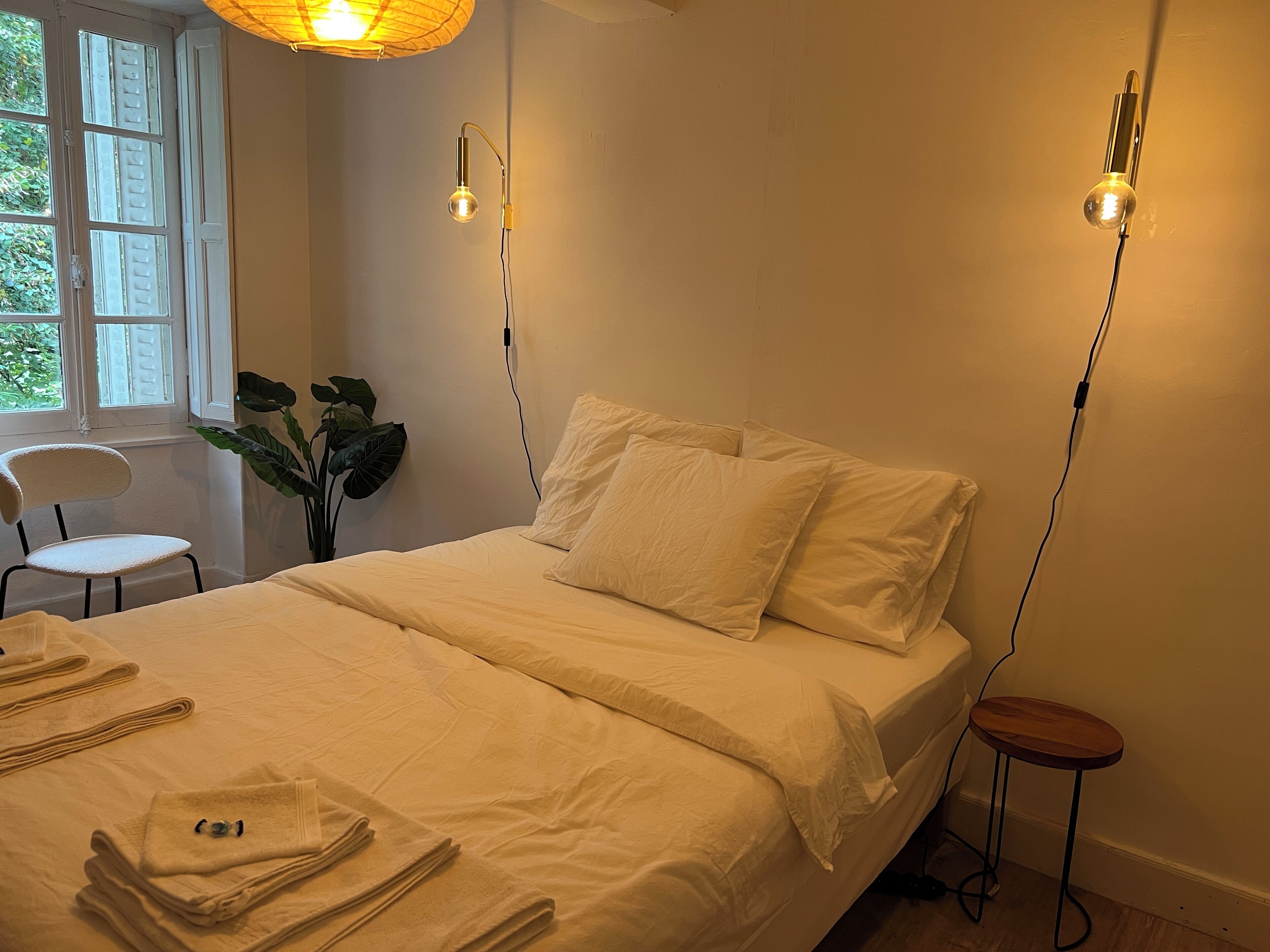 5 chambres, bureau, lit parapluie, Wi-Fi gratuit