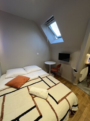 1 chambre, draps fournis